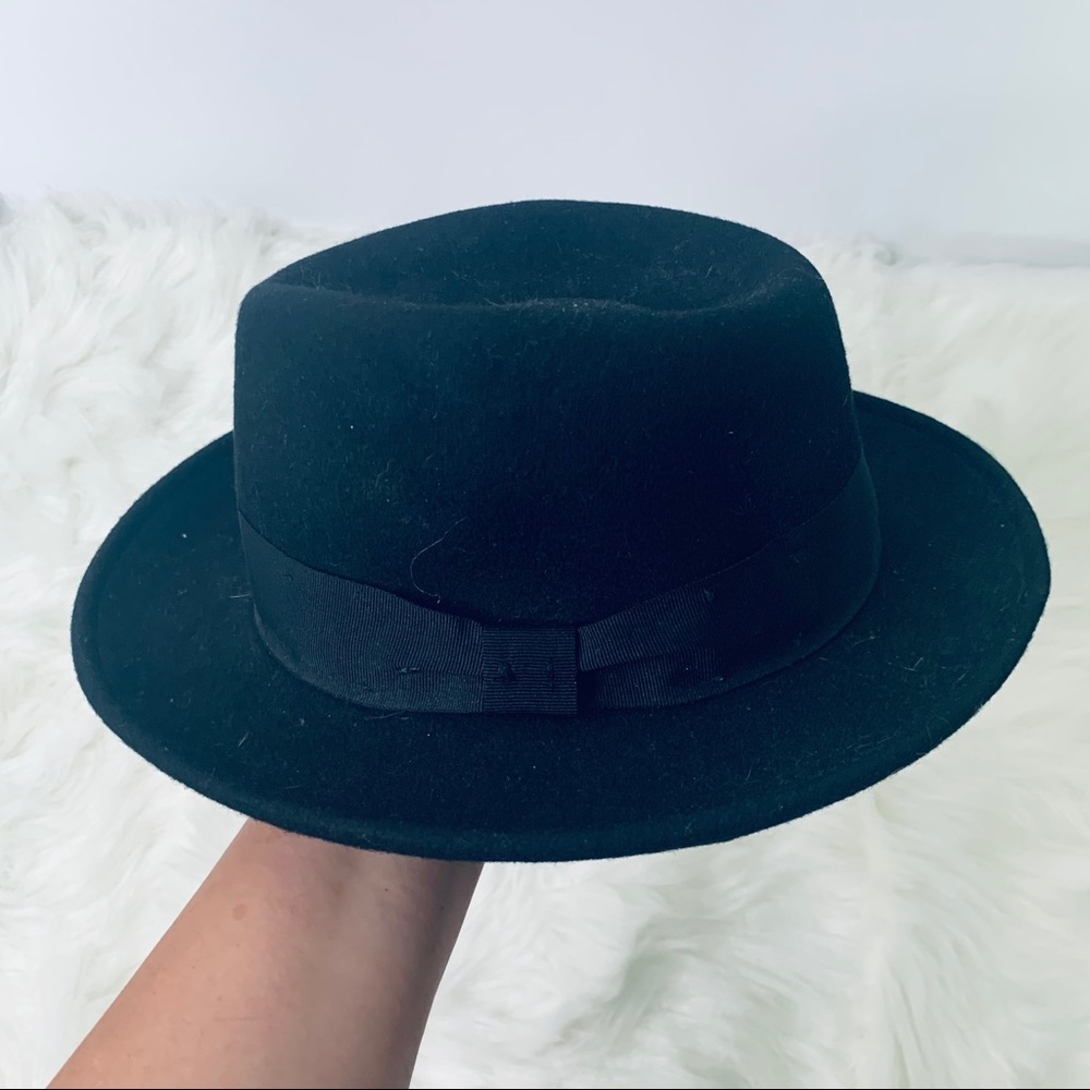 Scala 100% wool hat